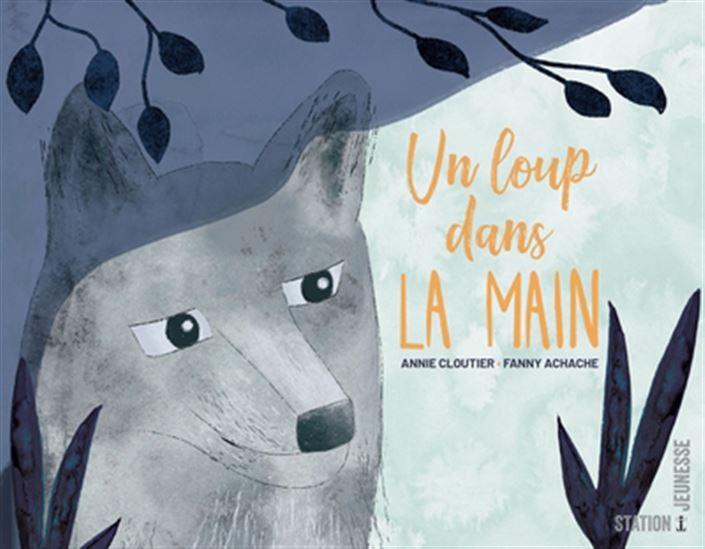 Book cover of LOUP DANS LA MAIN